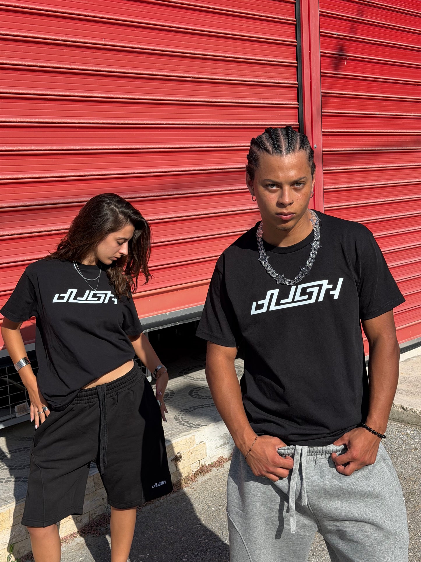 Delusion Logo Basic T-Shirt "Black"